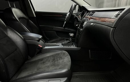 Skoda Superb III рестайлинг, 2011 год, 969 888 рублей, 16 фотография