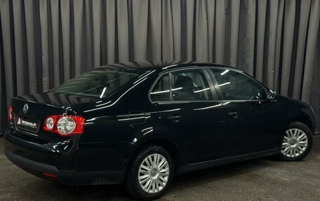 Volkswagen Jetta VI, 2009 год, 474 777 рублей, 3 фотография