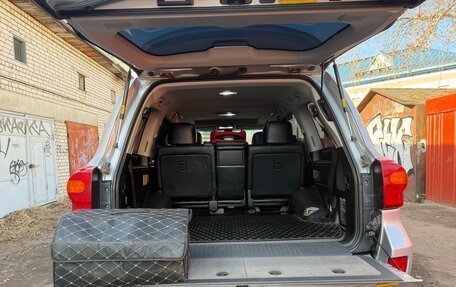 Toyota Land Cruiser 200, 2013 год, 3 000 000 рублей, 29 фотография