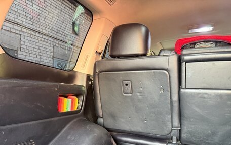 Toyota Land Cruiser 200, 2013 год, 3 000 000 рублей, 27 фотография