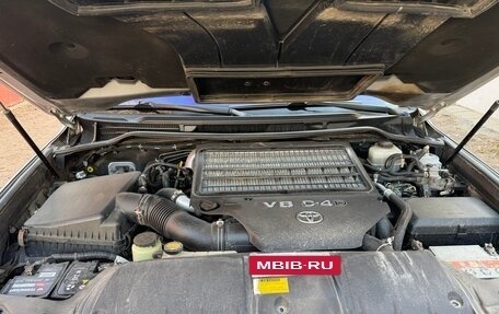 Toyota Land Cruiser 200, 2013 год, 3 000 000 рублей, 32 фотография