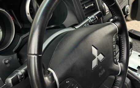 Mitsubishi Pajero IV, 2012 год, 2 100 000 рублей, 28 фотография