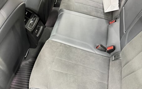 Audi A4, 2021 год, 4 050 000 рублей, 11 фотография