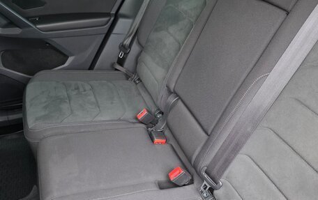 Volkswagen Tiguan II, 2019 год, 2 950 000 рублей, 12 фотография