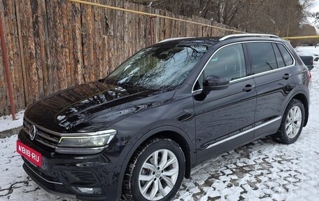 Volkswagen Tiguan II, 2019 год, 2 950 000 рублей, 2 фотография