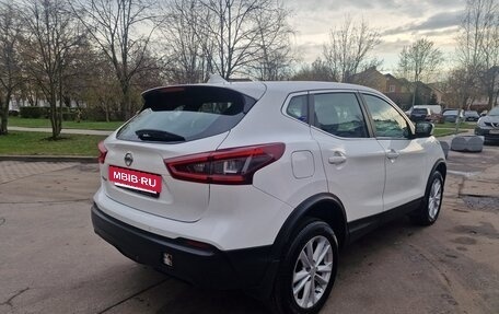 Nissan Qashqai, 2021 год, 1 830 000 рублей, 2 фотография