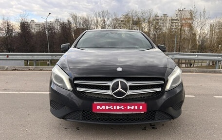 Mercedes-Benz A-Класс, 2013 год, 1 200 000 рублей, 2 фотография