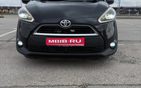 Toyota Sienta II, 2015 год, 1 170 000 рублей, 7 фотография
