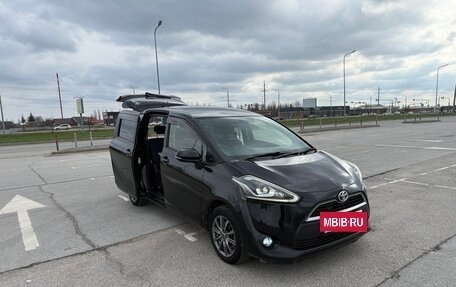 Toyota Sienta II, 2015 год, 1 170 000 рублей, 8 фотография