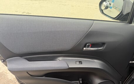 Toyota Sienta II, 2015 год, 1 170 000 рублей, 22 фотография