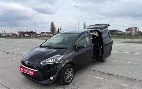 Toyota Sienta II, 2015 год, 1 170 000 рублей, 9 фотография