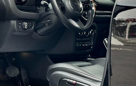 MINI Clubman, 2021 год, 2 281 000 рублей, 8 фотография