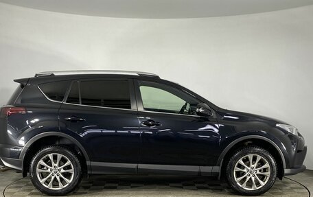 Toyota RAV4, 2016 год, 2 020 000 рублей, 3 фотография