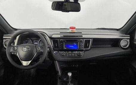 Toyota RAV4, 2016 год, 2 020 000 рублей, 8 фотография