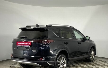 Toyota RAV4, 2016 год, 2 020 000 рублей, 16 фотография