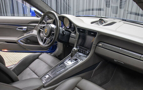 Porsche 911, 2018 год, 10 990 000 рублей, 12 фотография