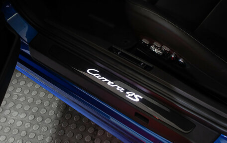 Porsche 911, 2018 год, 10 990 000 рублей, 27 фотография