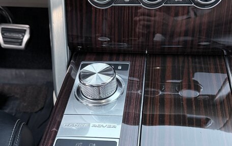 Land Rover Range Rover IV рестайлинг, 2013 год, 3 650 000 рублей, 8 фотография