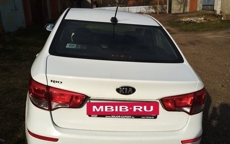 KIA Rio III рестайлинг, 2017 год, 900 000 рублей, 2 фотография