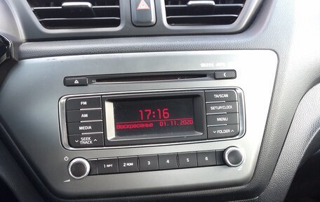 KIA Rio III рестайлинг, 2017 год, 900 000 рублей, 13 фотография