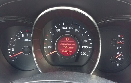 KIA Rio III рестайлинг, 2017 год, 900 000 рублей, 12 фотография