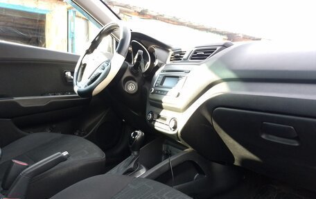 KIA Rio III рестайлинг, 2017 год, 900 000 рублей, 10 фотография