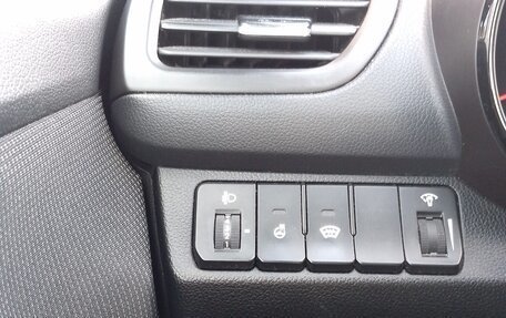 KIA Rio III рестайлинг, 2017 год, 900 000 рублей, 14 фотография