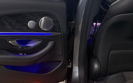 Mercedes-Benz E-Класс, 2016 год, 3 200 000 рублей, 6 фотография