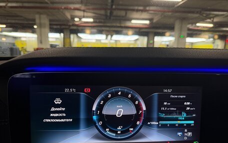 Mercedes-Benz E-Класс, 2016 год, 3 200 000 рублей, 26 фотография