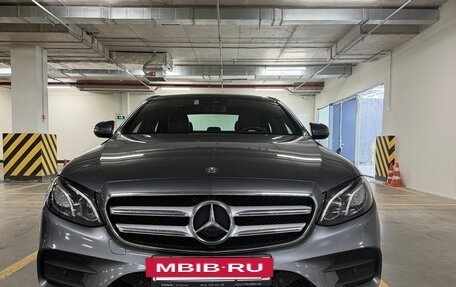 Mercedes-Benz E-Класс, 2016 год, 3 200 000 рублей, 37 фотография