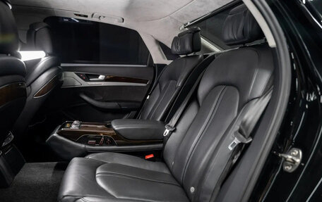 Audi A8, 2016 год, 4 200 000 рублей, 14 фотография