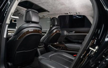 Audi A8, 2016 год, 4 200 000 рублей, 15 фотография