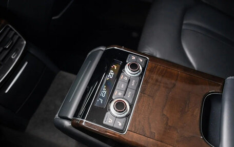 Audi A8, 2016 год, 4 200 000 рублей, 22 фотография