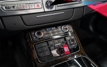 Audi A8, 2016 год, 4 200 000 рублей, 12 фотография