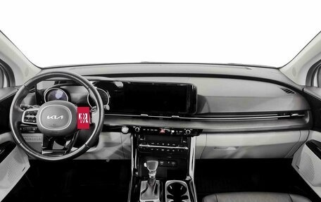 KIA Carnival, 2022 год, 4 800 000 рублей, 5 фотография