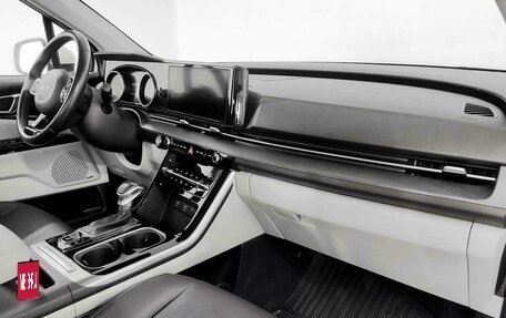 KIA Carnival, 2022 год, 4 800 000 рублей, 12 фотография