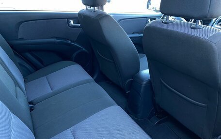 KIA Sportage II, 2008 год, 955 000 рублей, 14 фотография