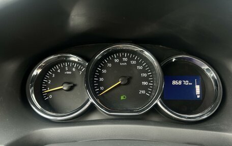 Renault Sandero II рестайлинг, 2016 год, 860 000 рублей, 19 фотография