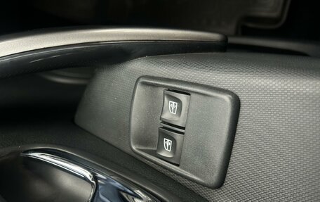 Renault Sandero II рестайлинг, 2016 год, 860 000 рублей, 17 фотография