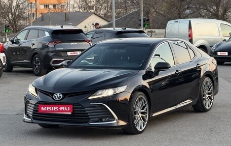 Toyota Camry, 2018 год, 2 700 000 рублей, 18 фотография