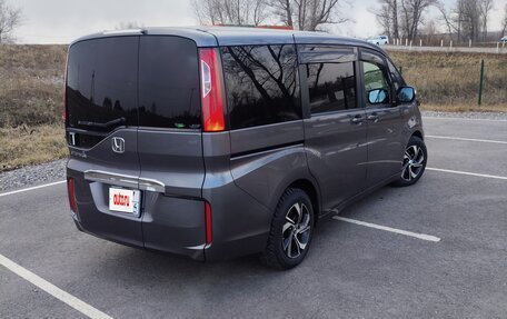 Honda Stepwgn IV, 2015 год, 1 600 000 рублей, 3 фотография