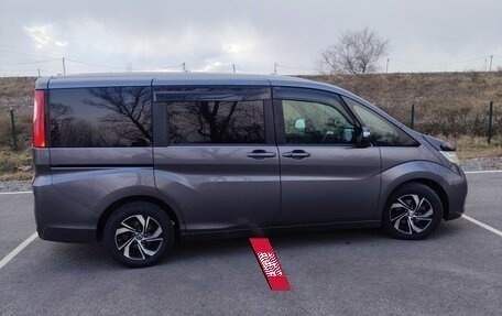 Honda Stepwgn IV, 2015 год, 1 600 000 рублей, 4 фотография