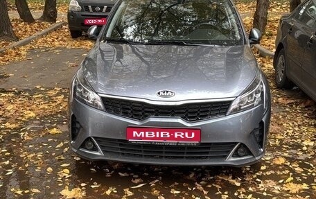 KIA Rio IV, 2020 год, 2 300 000 рублей, 1 фотография