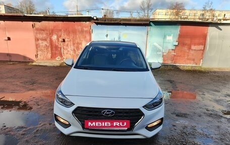 Hyundai Solaris II рестайлинг, 2019 год, 1 500 000 рублей, 4 фотография