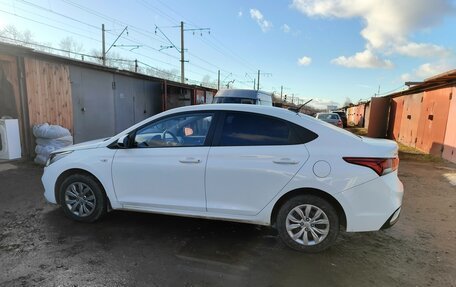 Hyundai Solaris II рестайлинг, 2019 год, 1 500 000 рублей, 8 фотография