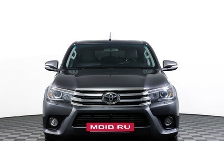 Toyota Hilux VIII, 2015 год, 3 590 000 рублей, 2 фотография