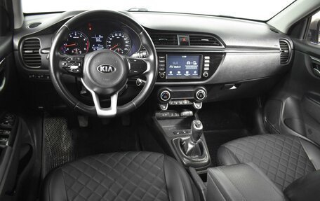 KIA Rio IV, 2018 год, 1 048 200 рублей, 6 фотография