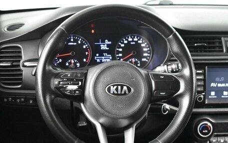 KIA Rio IV, 2018 год, 1 048 200 рублей, 12 фотография