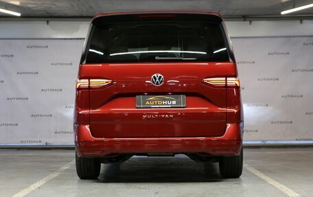 Volkswagen Multivan, 2022 год, 4 500 000 рублей, 6 фотография