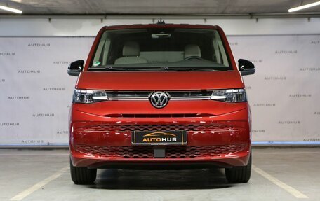 Volkswagen Multivan, 2022 год, 4 500 000 рублей, 2 фотография